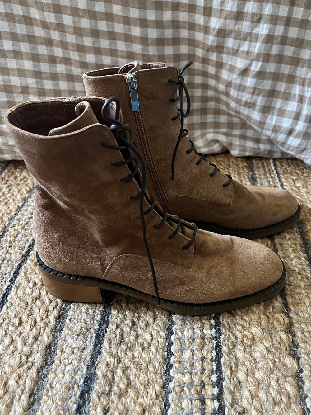 Aquatalia Gianella Suede Lace-Up Boots Whiskey Leather 9.5 GUC
